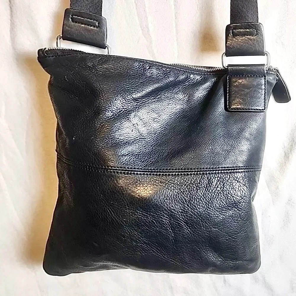 MARGOT Black Leather Messenger Bag 2 Ext. Front Zipper Pockets Top Zip Closure